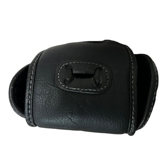 Olympus Super Zoom DLX 2800 Point and Shoot 35mm Camera w/ Case and Wrist Strap - Picture 8 of 10